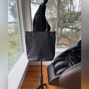 Daame Laptop bag